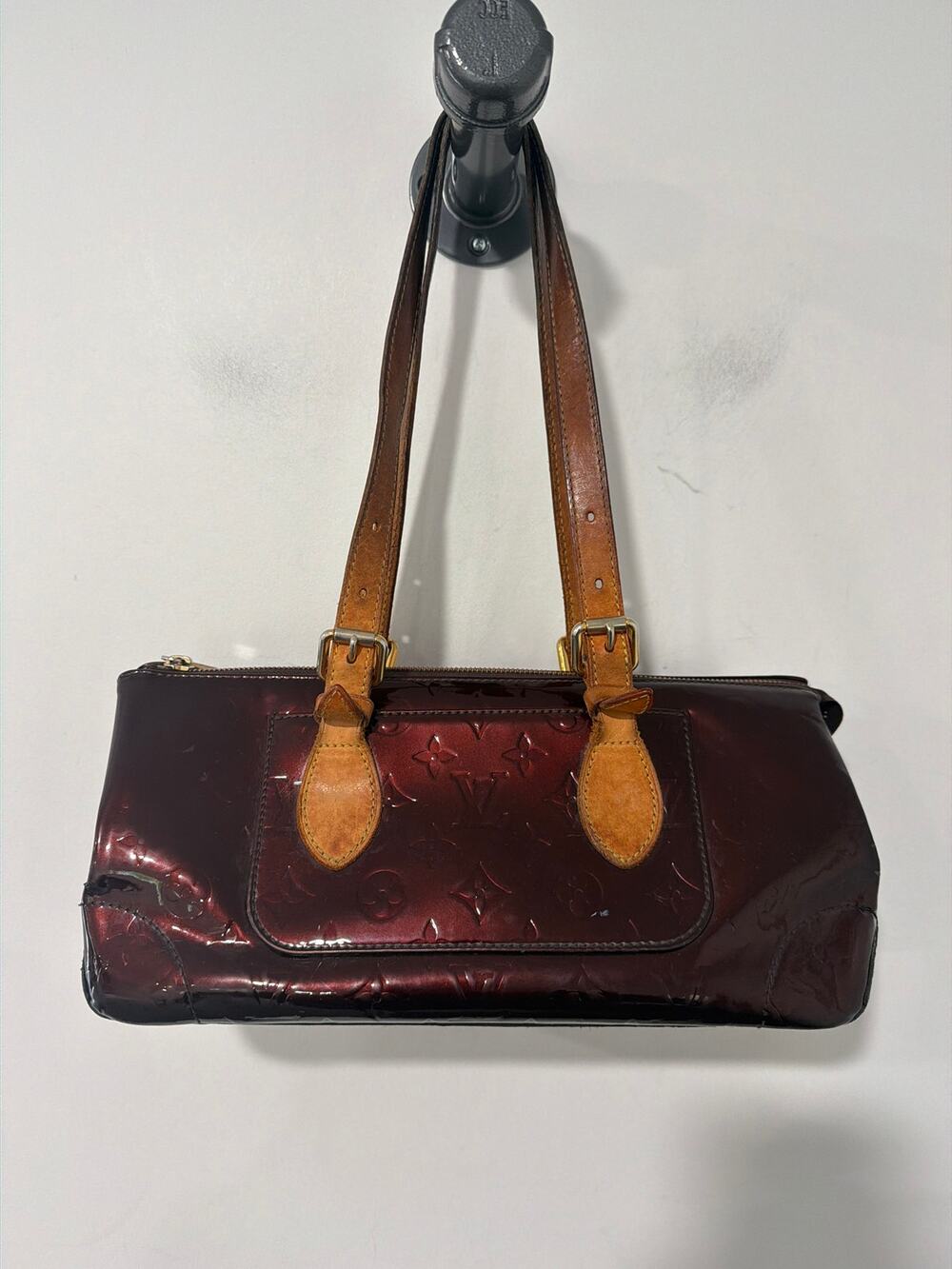 Vintage Louis Vuitton Rosewood Avenue Shoulder Bag